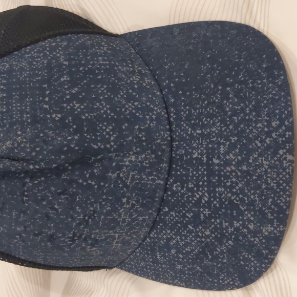 Lululemon | commission hat - Picture 5 of 7